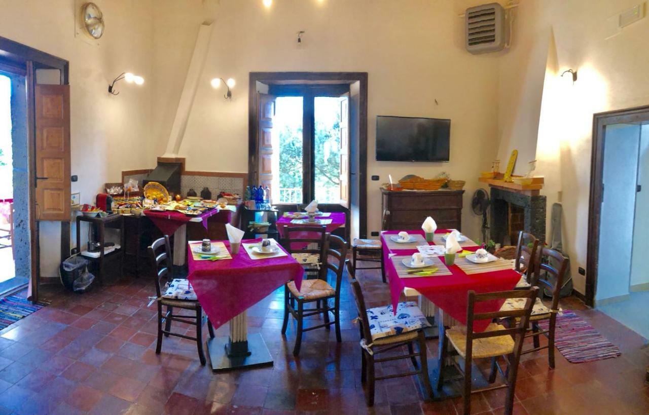 Agriturismo Sole Di Sicilia Randazzo Exterior foto